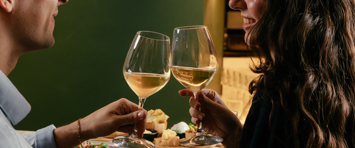 Champagne and sparkling wine